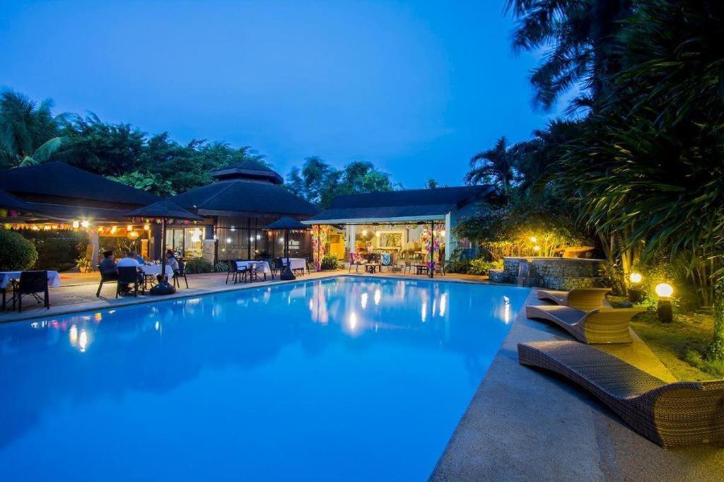 Alta Cebu Resort Exterior photo