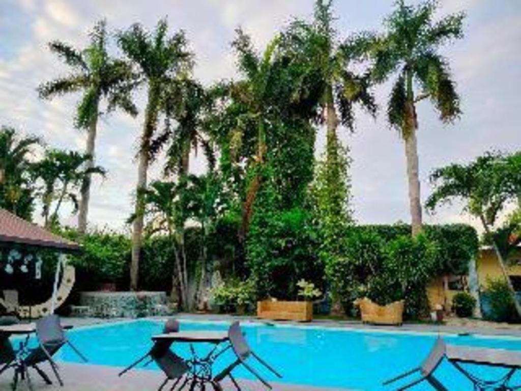 Alta Cebu Resort Exterior photo